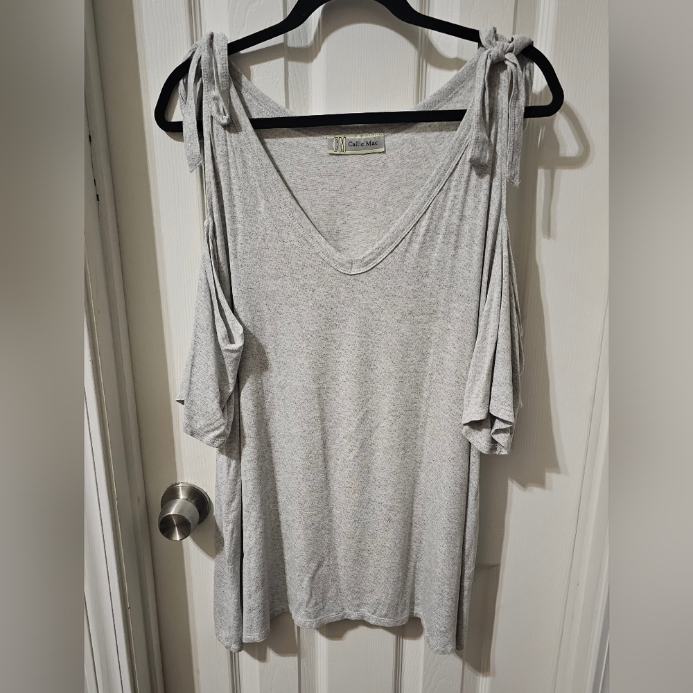 Cold shoulder top